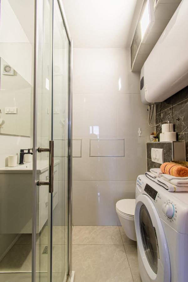 Flexible Selfcheckins 44 - - New - Center * Zagreb